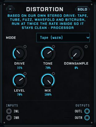 The Distortion: mode, drive, tone, downsample, level and mix.